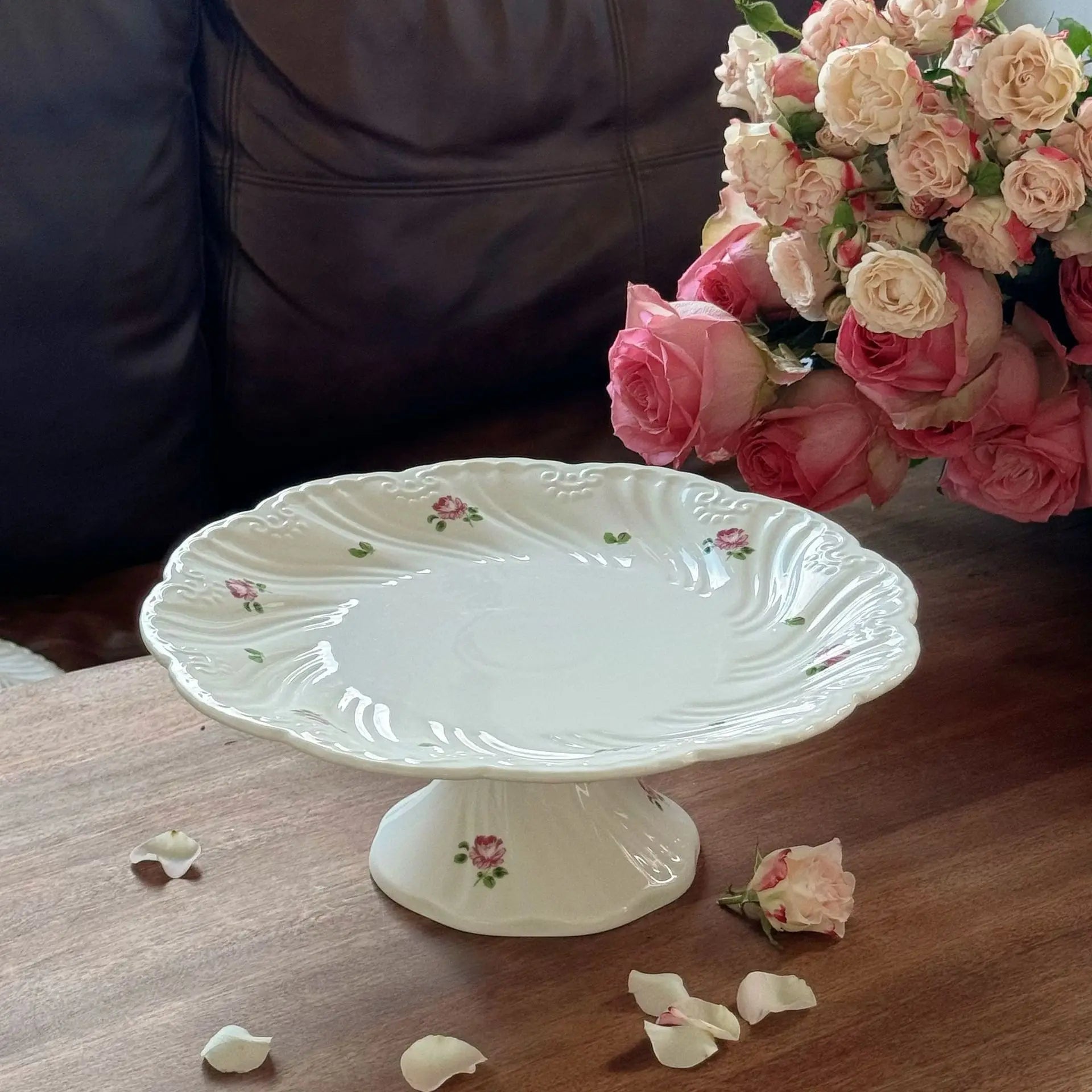 Muse Rose relief ceramic bowl, plate and bowl set Coffee cup, plate, ceramic dessert plate and dinner plate